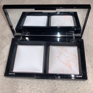 BAREMINERALS INVISIBLE LIGHT TRANSLUCENT POWDER